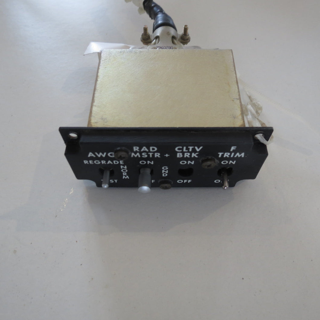 RAD ALT TRANSMITTER RECEIVER UNIT P/N 109-0900-46-109