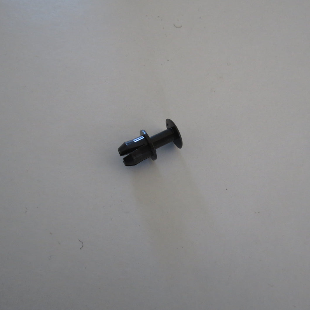 PLASTIC RIVET P/N A12399000927B90