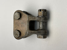Load image into Gallery viewer, YOKE PYLON P/N Y-39001-11-1
