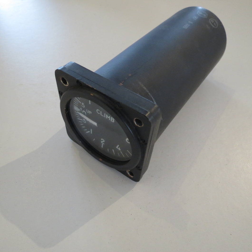 INDICATOR RATE OF CLIMB, RATE OF CLIMB P/N MS28075-1